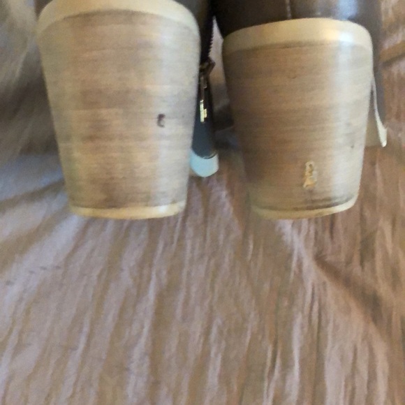 ❤️ 5/$15 Shoemint short boots - Picture 3 of 7